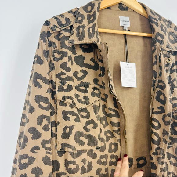 NEW Ellison Leopard Print Zip Up Utility Jacket Adjustable Drawstring Size S - Picture 12 of 12